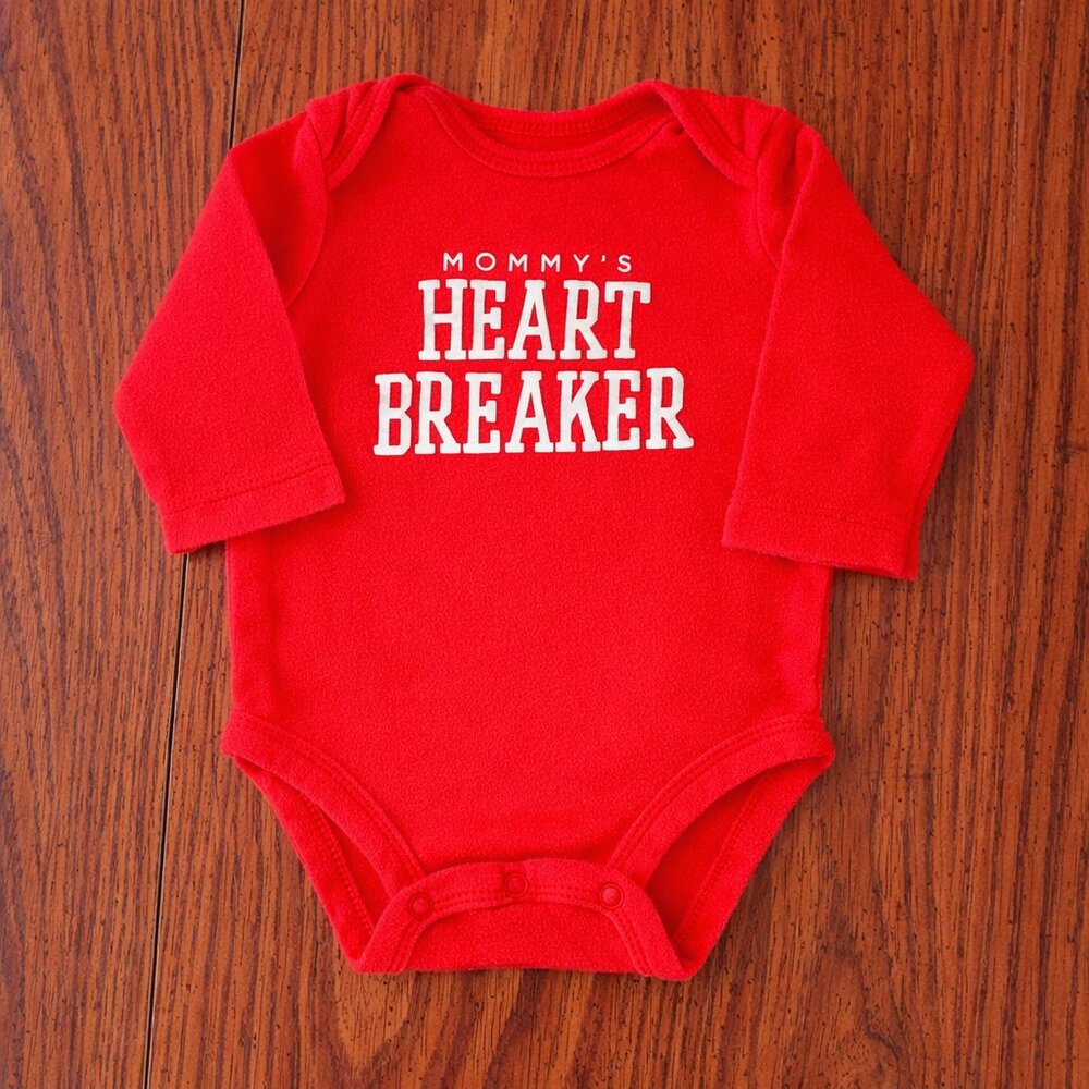 Carter’s Mommy’s Heart Breaker Red Bodysuit 3M Long Sleeve